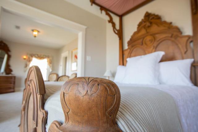 Clifton House - Panorama - Queen Suite, Sleeps 4, River Views ناتشيز، مسيسيبي المظهر الخارجي الصورة